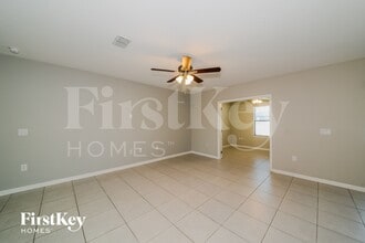 3911 Willow Walk Dr in Palmetto, FL - Foto de edificio - Building Photo