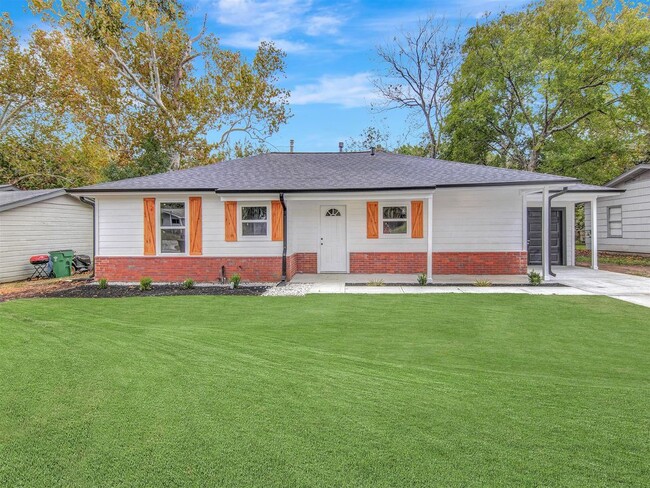 property at 223 Lakewood Dr