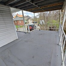 509 S Main St, Unit Duplex 1 in Greensburg, PA - Foto de edificio - Building Photo