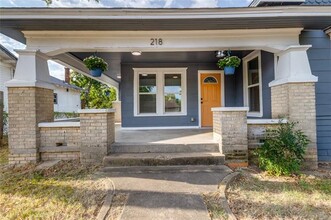 218 W Heron St in Denison, TX - Building Photo - Building Photo