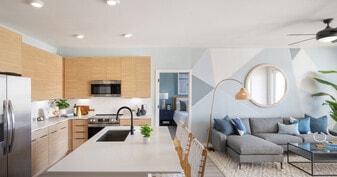 Aventon Lake Conway in Orlando, FL - Building Photo