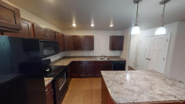 property at 4011 29th St SE