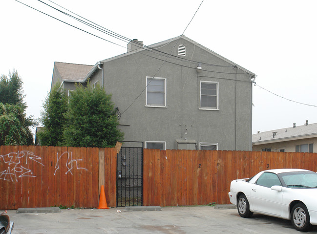 4129 Wilson Ave in San Diego, CA - Building Photo - Building Photo