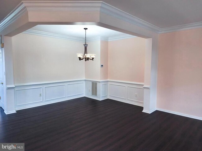 21100 Joseph Terrace in Sterling, VA - Building Photo - Building Photo