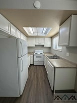 523 4th Ave S in Kent, WA - Building Photo