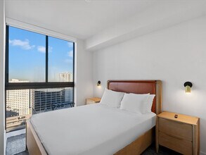 11 NE 6th St, Unit SI ID1376602P in Miami, FL - Building Photo - Building Photo