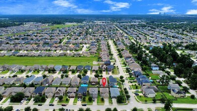 9914 Swallow Dr in Conroe, TX - Building Photo - Building Photo