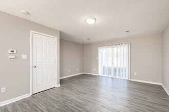 Maple Oaks in Middletown, OH - Foto de edificio - Interior Photo