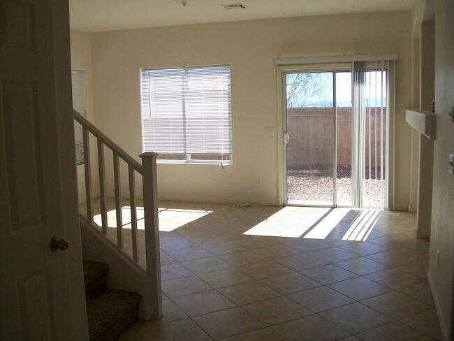 7856 Soda Canyon St in Las Vegas, NV - Building Photo - Building Photo