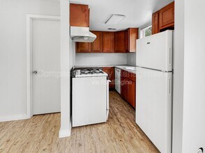 523 Cedar St NE in Grand Rapids, MI - Building Photo - Building Photo