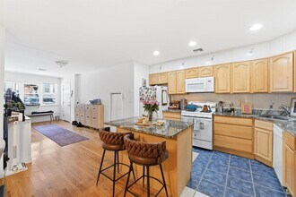 62 Monroe St in Hoboken, NJ - Building Photo - Building Photo