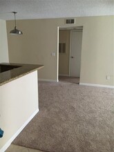 5120 Conroy Rd in Orlando, FL - Building Photo - Building Photo