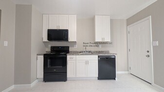 510 Cherry St in Warrenton, MO - Building Photo