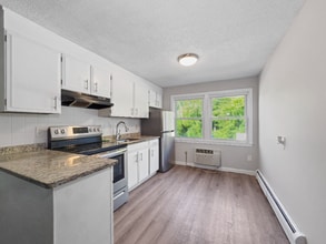 21-25-25 Horne St in Methuen, MA - Building Photo - Building Photo