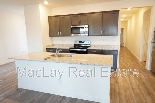 680 N Crowned Dove Trail in Casa Grande, AZ - Building Photo - Building Photo