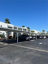 1908 SE 43rd St in Cape Coral, FL - Building Photo - Building Photo