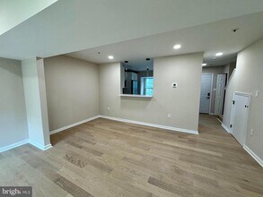 8353 Founders Woods Way in Fort Washington, MD - Building Photo - Building Photo