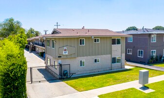 565 W D St in Ontario, CA - Building Photo