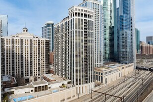 Mueseum Park Tower III in Chicago, IL - Building Photo