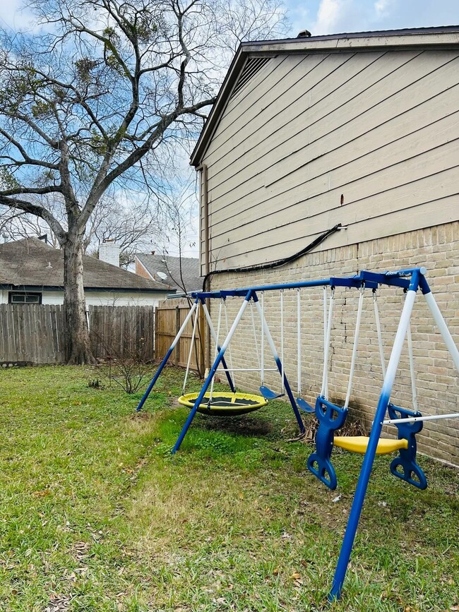 11350 Oakcenter Dr in Houston, TX - Building Photo - Building Photo