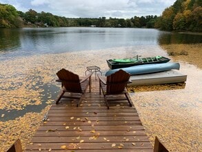 55 Knollwood Ln, Unit Waterfront apartment in Wayland, MA - Building Photo - Building Photo