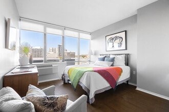 Hudson Lights in Fort Lee, NJ - Building Photo - Building Photo