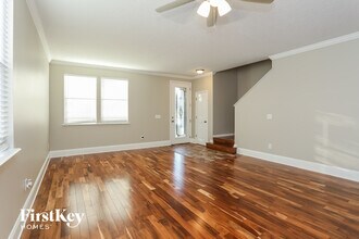 12156 Pebble Point Dr E in Jacksonville, FL - Building Photo - Building Photo