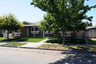 5745-5747 Lalor Dr Apartments