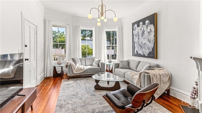 property at 319 E Anderson St