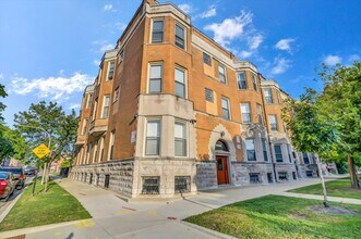 4856 S Prairie Ave, Unit 2 in Chicago, IL - Building Photo - Building Photo