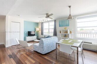 420 15th St in Miami Beach, FL - Building Photo - Building Photo