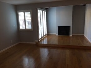 22650 Silver Oak Ln in Cupertino, CA - Building Photo - Building Photo