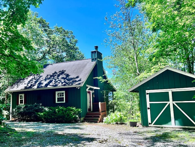 property at 54 Teaberry Ln
