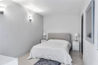 2200 NE 33rd Ave, Unit 16F in Fort Lauderdale, FL - Building Photo - Building Photo