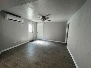 1113 20th St W in Bradenton, FL - Building Photo - Building Photo