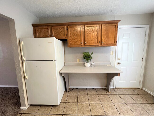 1107 NW Bell Ave, Unit 1 in Lawton, OK - Building Photo - Building Photo