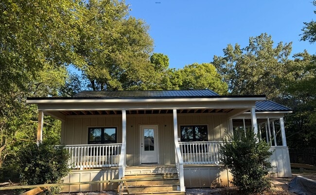 property at 1218 Rogers Rd