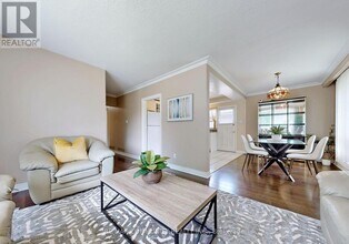 1 Applefield Dr in Toronto, ON - Building Photo - Building Photo