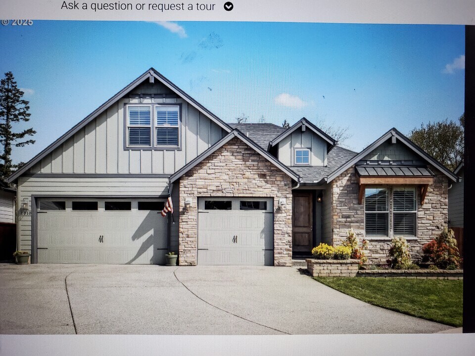 1010 S 50th Ct in Ridgefield, WA - Building Photo