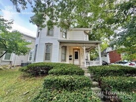 361 S Broadway Park in Lexington, KY - Building Photo