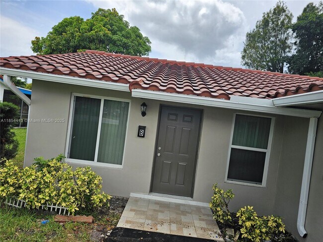 3800 NW 110th Ave in Coral Springs, FL - Building Photo - Building Photo