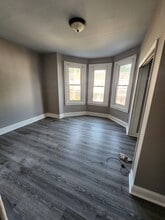 3333 N Bouvier St in Philadelphia, PA - Building Photo - Building Photo