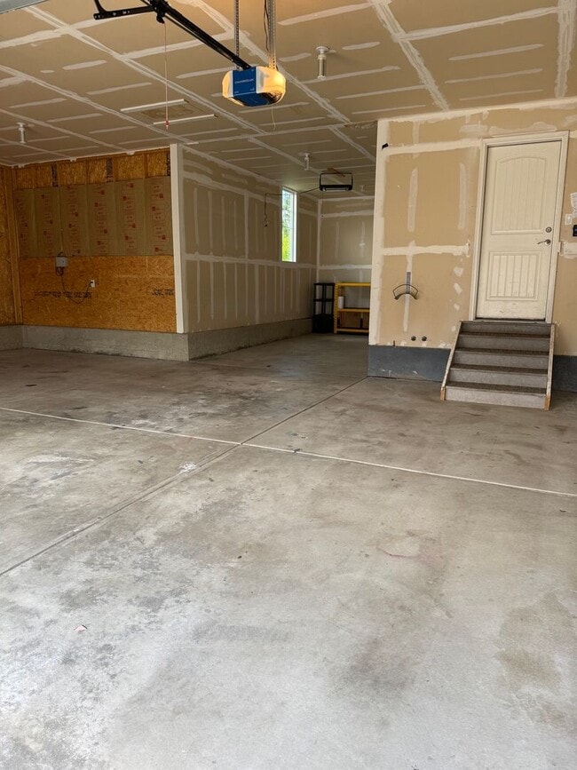 8481 Allenbrook Dr in Windsor, CO - Building Photo - Building Photo
