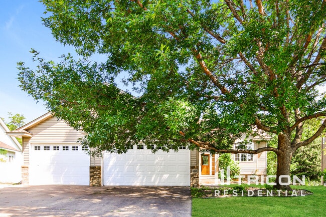 property at 10420 Karston Ave NE