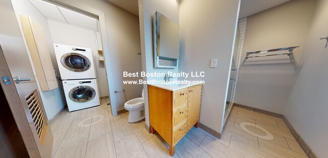 115 Mt Auburn St, Unit 65 in Cambridge, MA - Building Photo - Building Photo