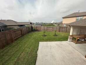 4002 Spurwing Ln in Baytown, TX - Building Photo - Building Photo