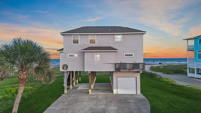 23401 Termini-San Luis Pass Rd in Galveston, TX - Building Photo - Building Photo