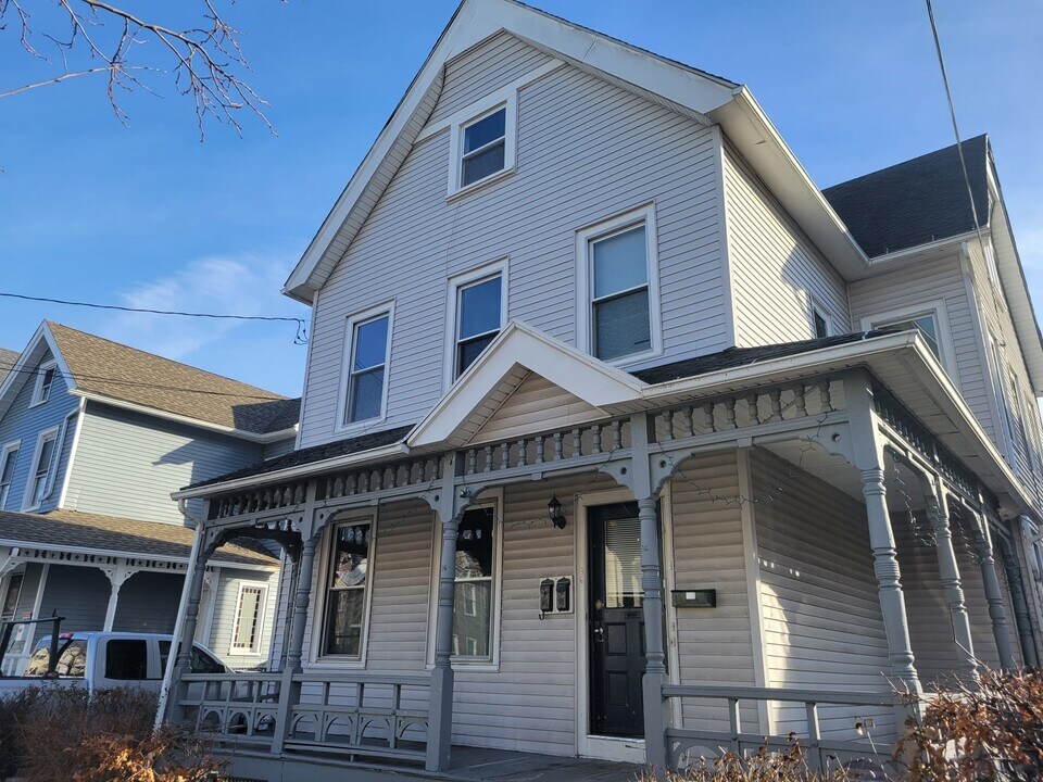 36 Rosette St in New Haven, CT - Building Photo