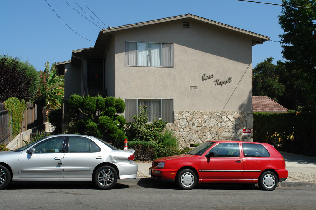 Casa Napoli in Santa Barbara, CA - Building Photo