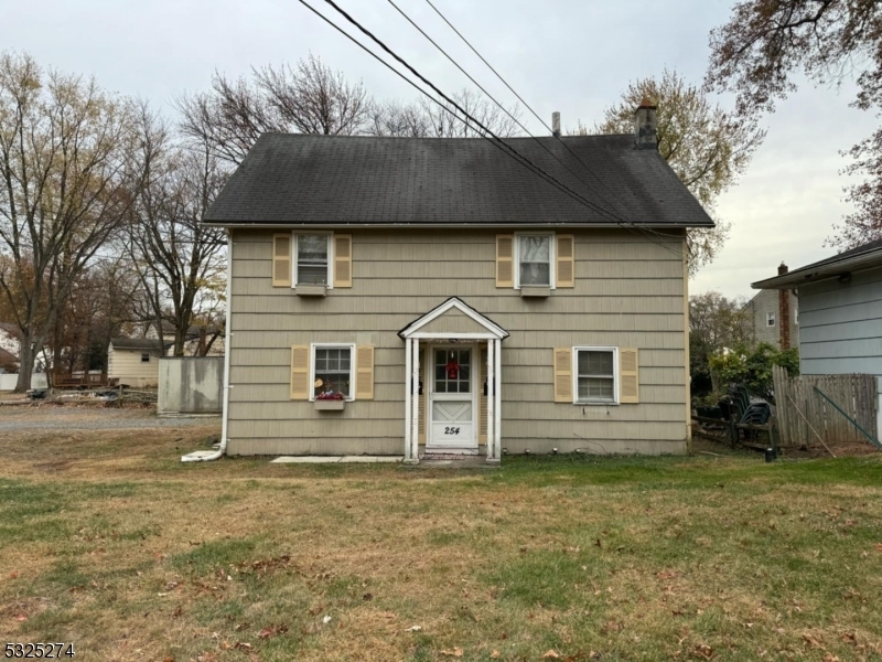 254 S Plainfield Ave in South Plainfield, NJ - Building Photo